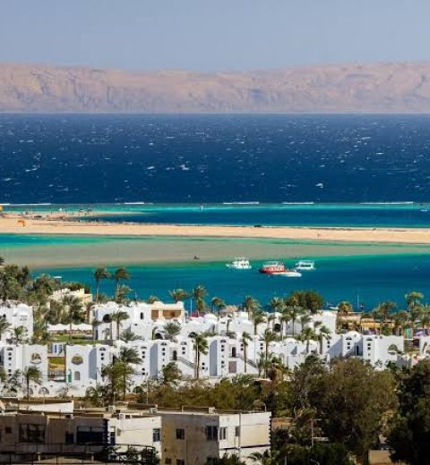 A Diver’s Paradise: Exploring the Underwater Wonders of Dahab